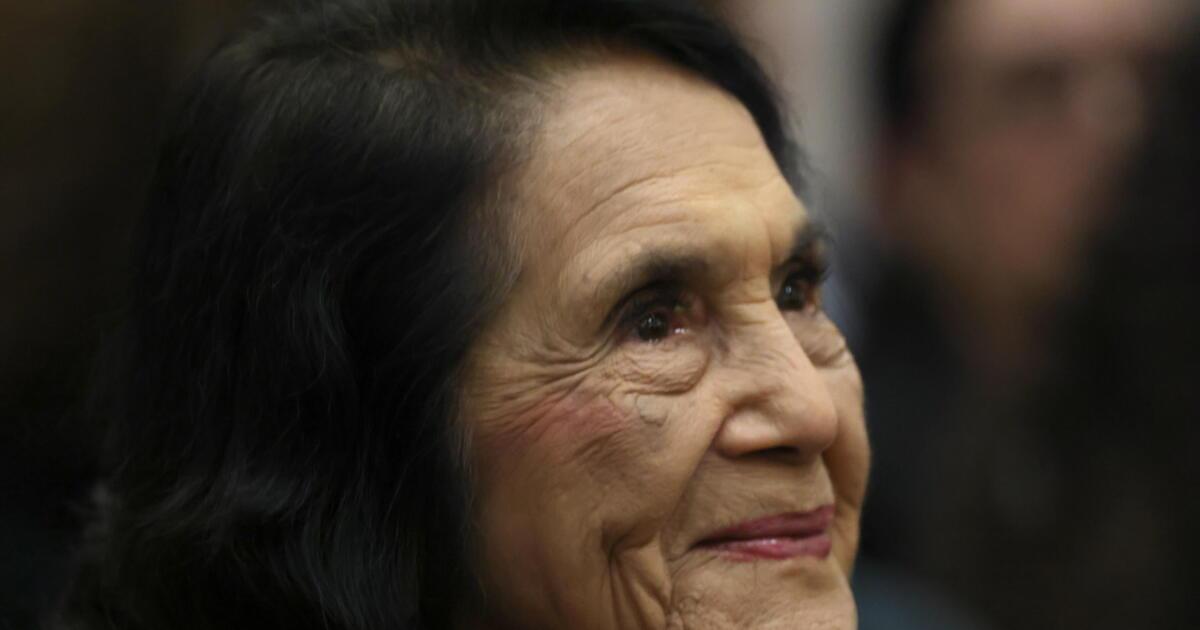 Labor leader Dolores Huerta, UFW co-founder, dies at 96