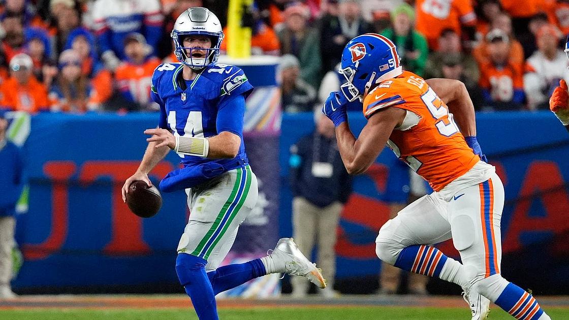 Seahawks' Offense Falters Amid Injuries and Roster Changes
