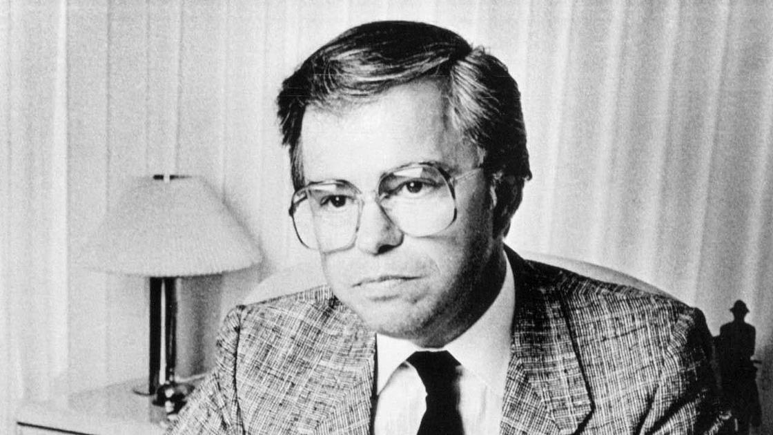 Jim Bakker, former PTL televangelist, dies at 86