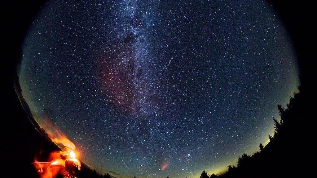 Lyrid Meteor Shower Peaked with Up to 20 Meteors per Hour