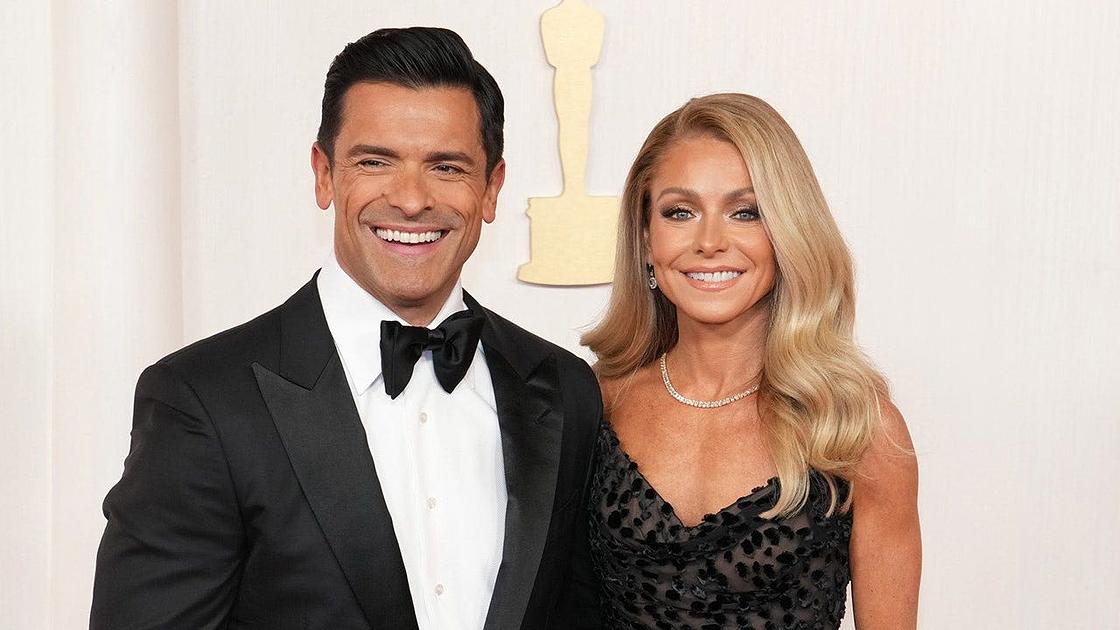 Mark Consuelos says he'd stay married to keep dog Lena