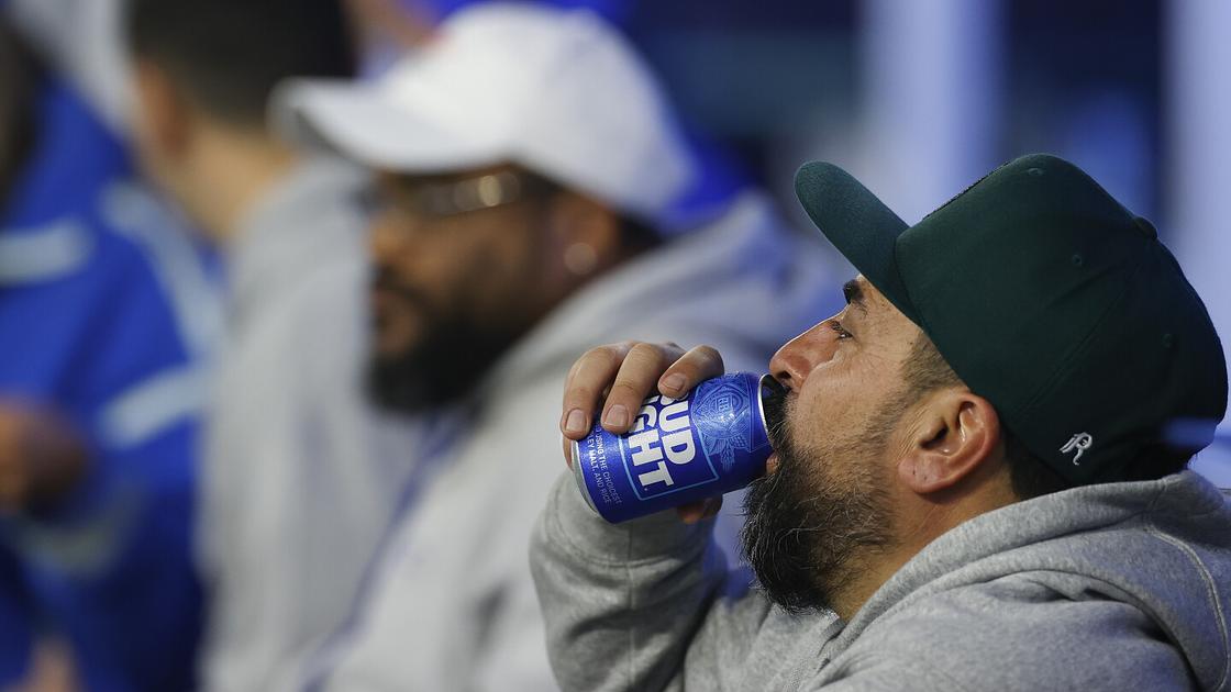 NFL fines three players for mock beer gestures, Bud Light spotlights penalties