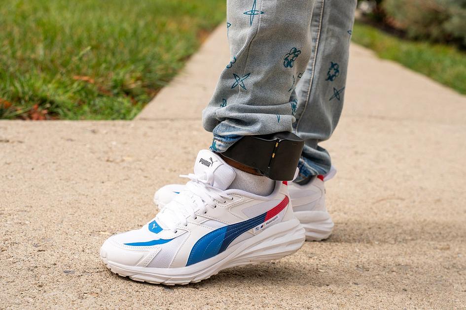 ICE orders ankle monitors for Haitian migrants in Ohio after TPS termination