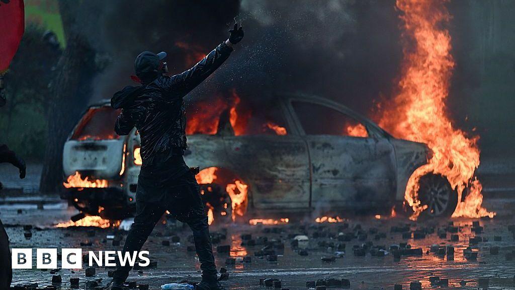 Violent clashes erupt in Tirana as student protests intensify