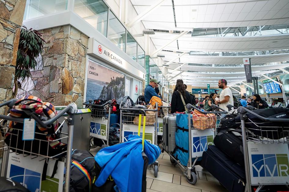 Air Canada Flight Attendants Continue Strike Despite Government Order