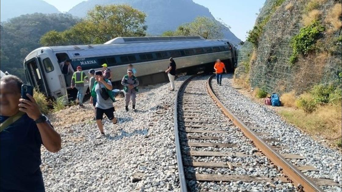 Interoceanic Train Derailment in Southern Mexico Results in 13 Fatalities and Dozens Injured