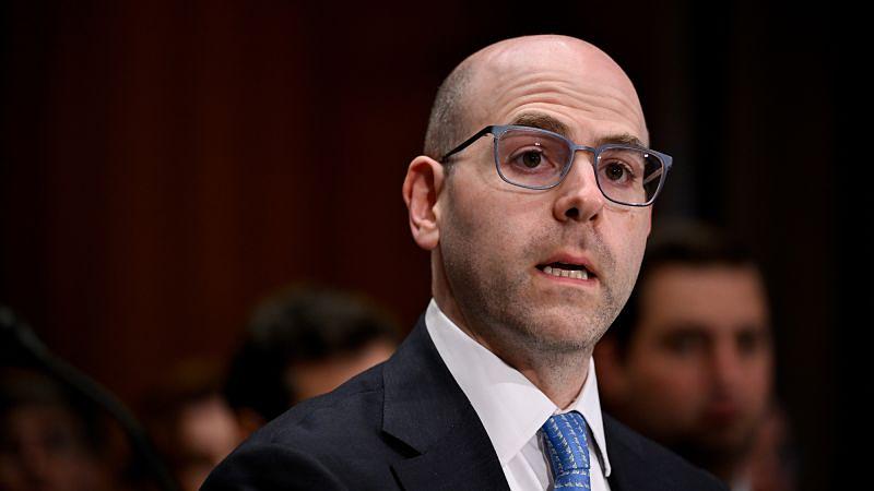 Fed Governor Miran Advocates for Larger Rate Cut, Dismisses Tariff-Driven Inflation Concerns