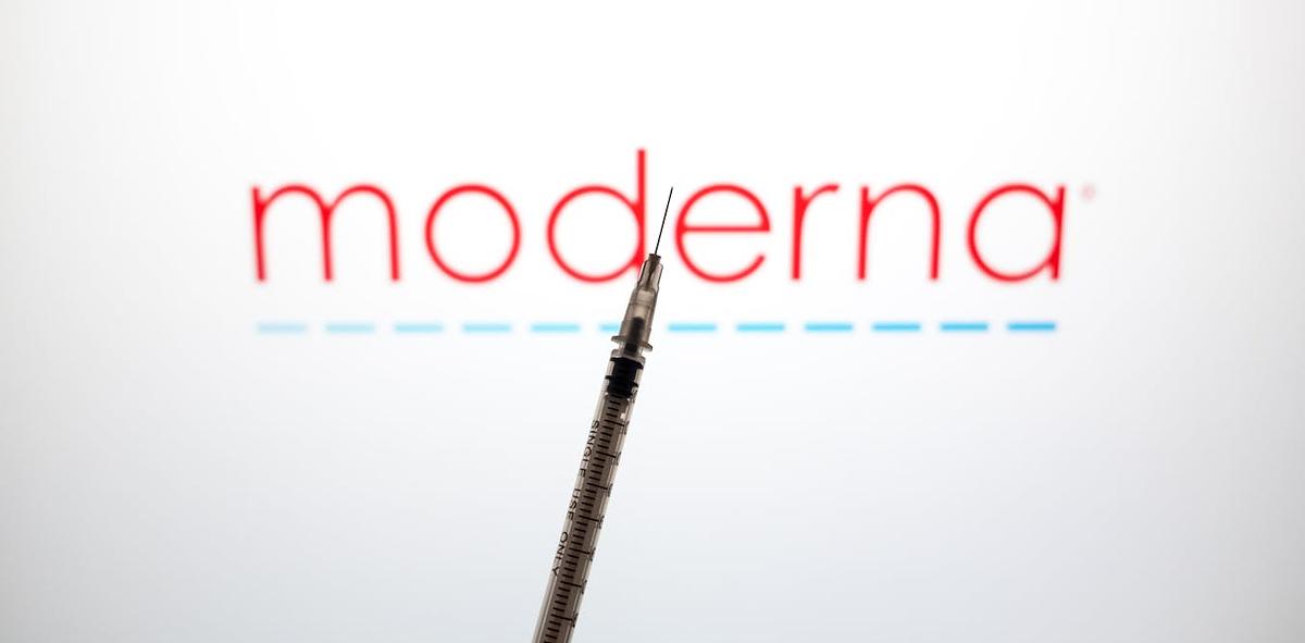FDA Reverses Decision, Agrees to Review Moderna's mRNA Flu Vaccine Application