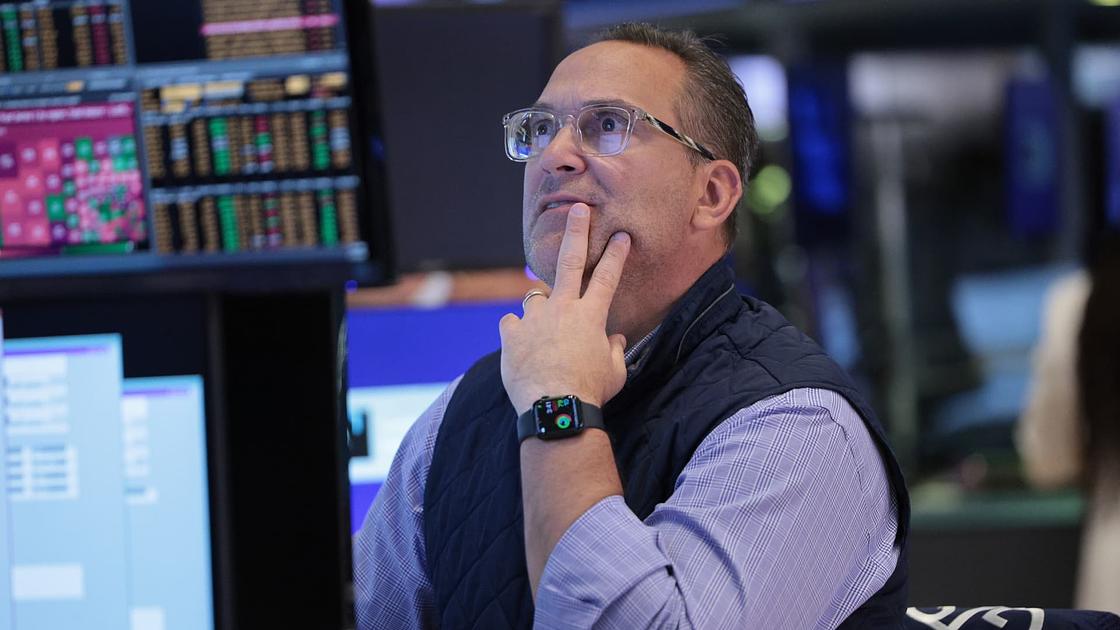 U.S. inflation projected at 4.2% amid rising Strait of Hormuz tensions