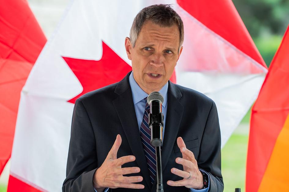 New mayors replace incumbents in Mississauga, Hamilton and Windsor