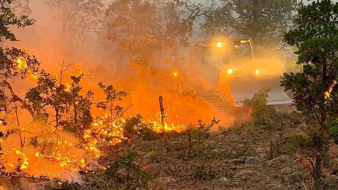 Oregon wildfire season nears record as red-flag warnings surge