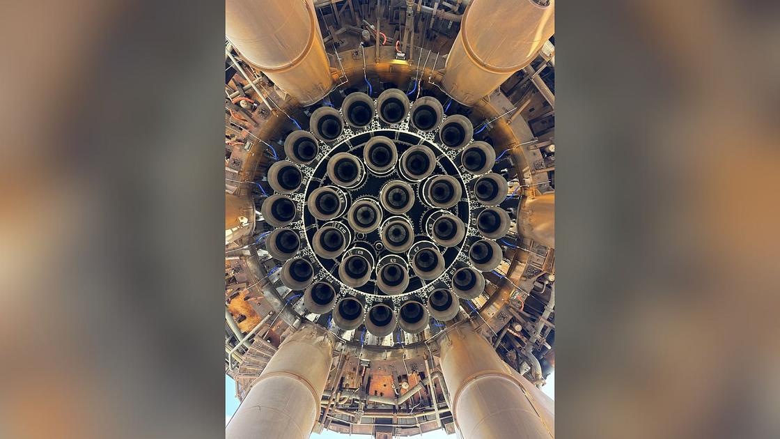 SpaceX's Starship Achieves Milestone in 10th Test Flight