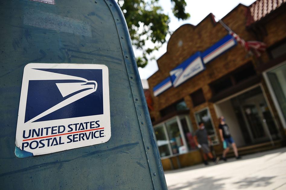 Postal Workers Union Condemns USPS Rule on Mail-In Voting