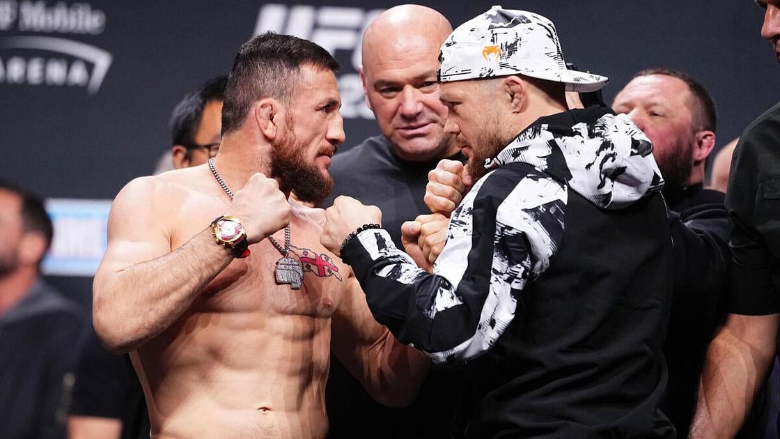 Islam Makhachev Claims Welterweight Title at UFC 322