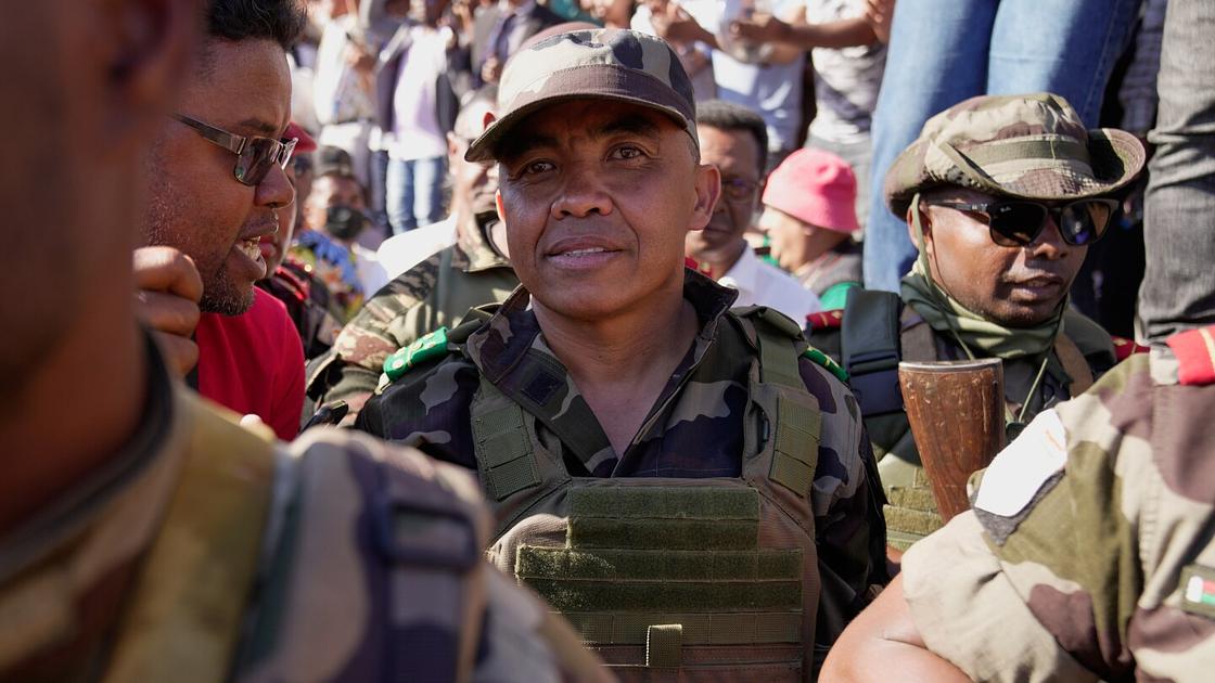 Colonel Michael Randrianirina Assumes Madagascar Presidency Following Military Coup