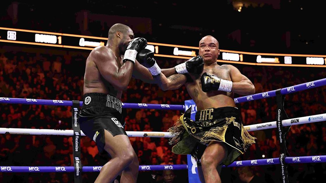 Dubois retains WBO heavyweight title with second-round TKO of Wardley