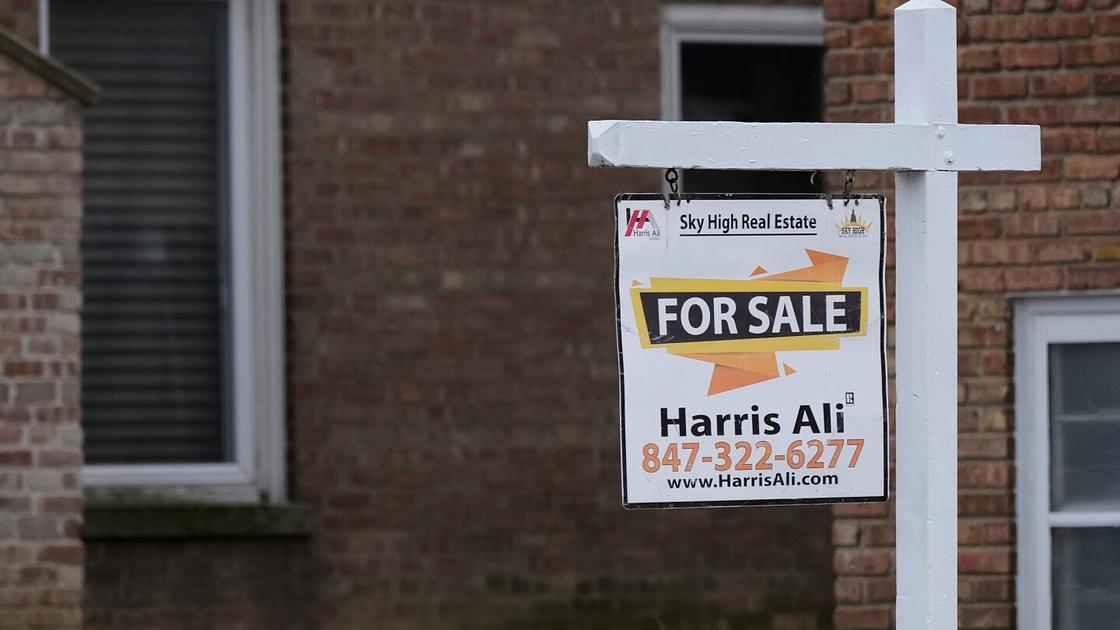 U.S. Mortgage Rates Decline to Lowest Level in Over Three Years