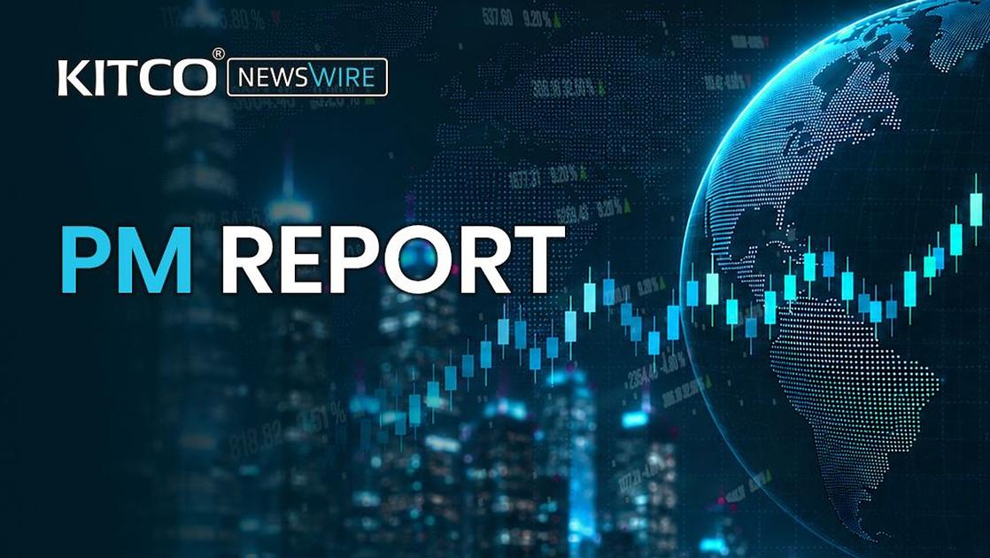 Gold hovered near $4,000 as oil rose and yields fell