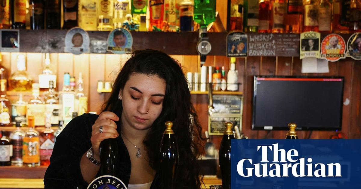 UK Hospitality Sector Plans Job Cuts Amid Rising Operational Costs