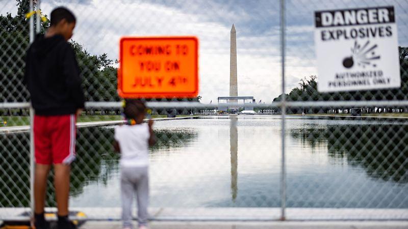 Interior Department opens bid for upkeep of algae-troubled Lincoln Reflecting Pool