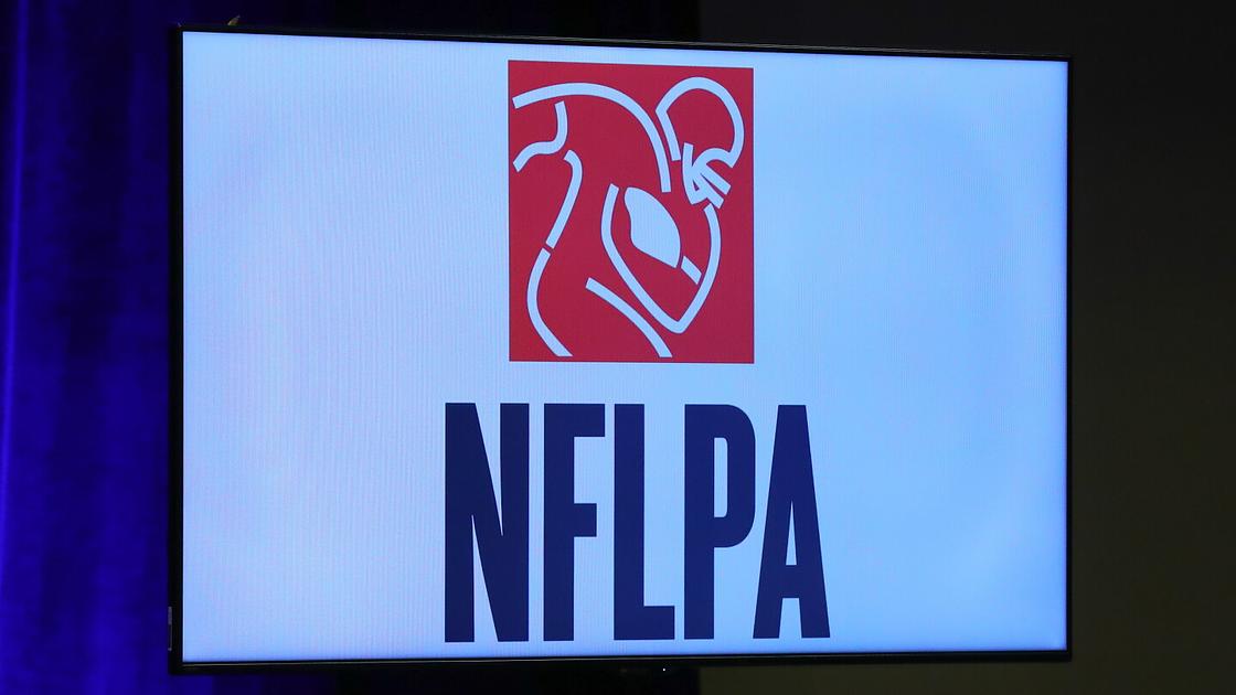 NFLPA demands investigation of Jalen Hurts' medical care