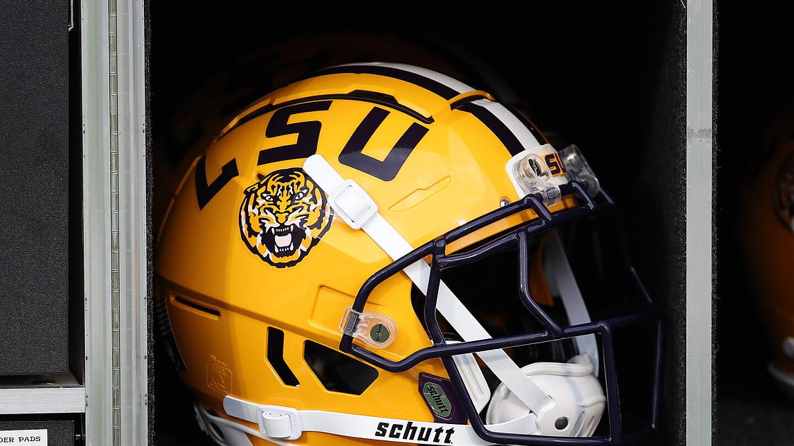 LSU President Confirms Exclusion of Former NFL Players from 2026 Roster