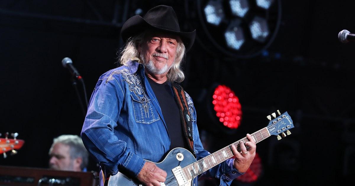 Country legend John Anderson dies at 71