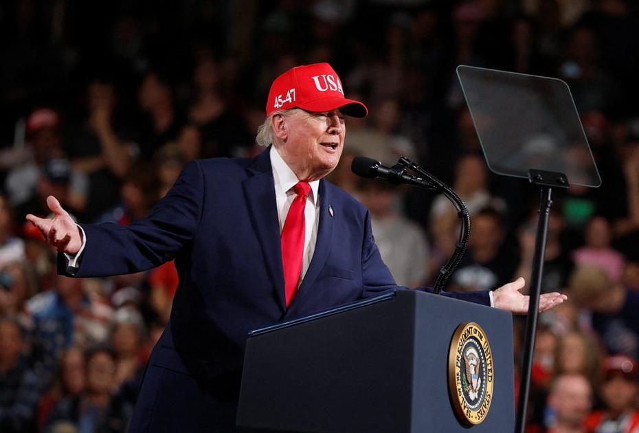 Voter Desire for Change and Record-Low Trump Approval Revealed in New Poll