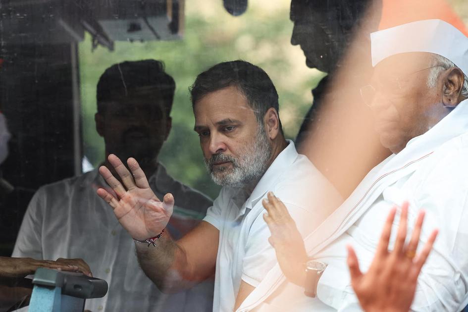 Delhi traders warn of Rs 10,000 crore loss if Gandhi rally proceeds