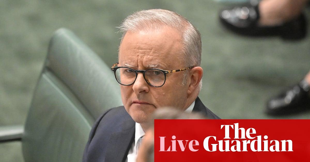 Australian officials link interest rates to housing slowdown, disclose bonus and safety concerns