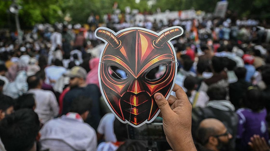 India's Education Minister Resigns After Five-Week Delhi Student Protests