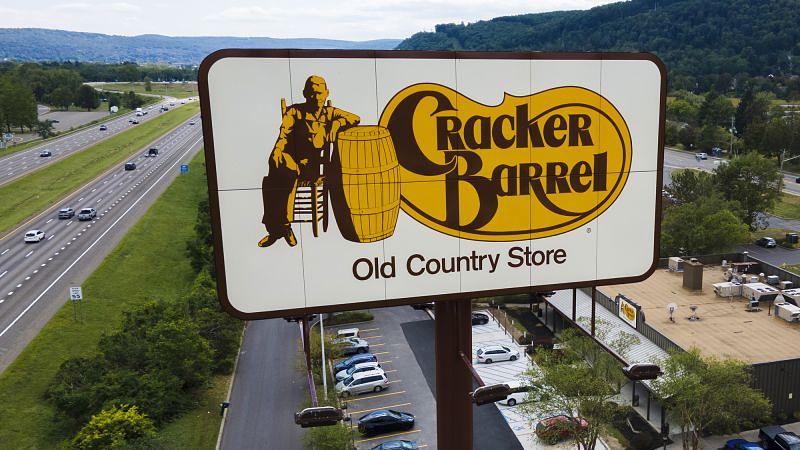 Cracker Barrel Removes DEI and Pride Content from Website Amid Backlash