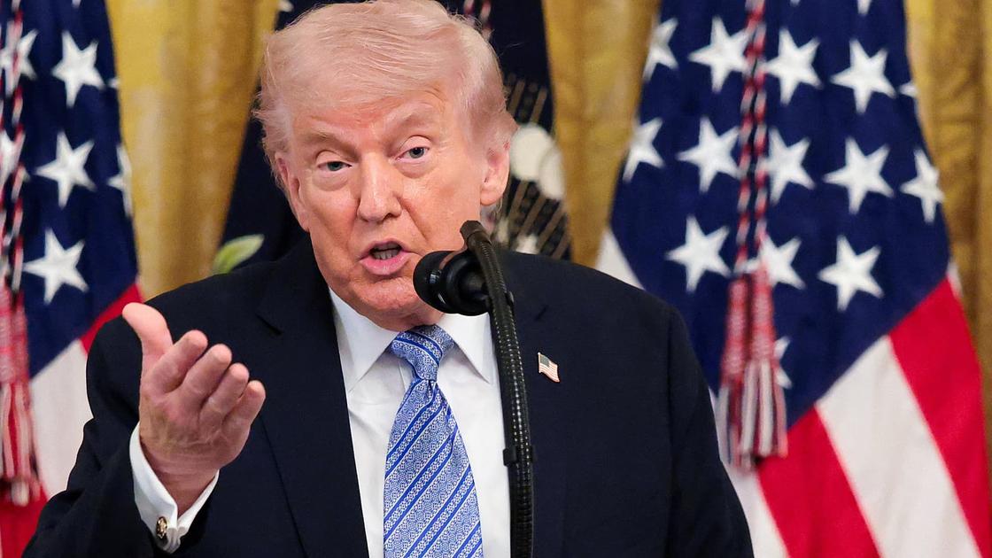 Trump Imposed 25% Tariffs on EU Vehicles, Set July 4 Trade Deal Deadline
