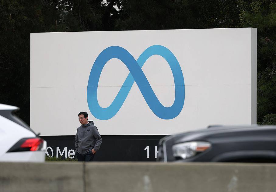 Meta cuts over 2,200 jobs at Menlo Park amid 8,000-person AI layoff plan