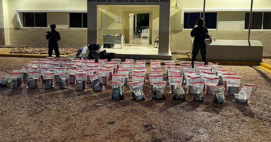 Dominican Republic Seizes Cocaine from Speedboat Destroyed by U.S. Navy