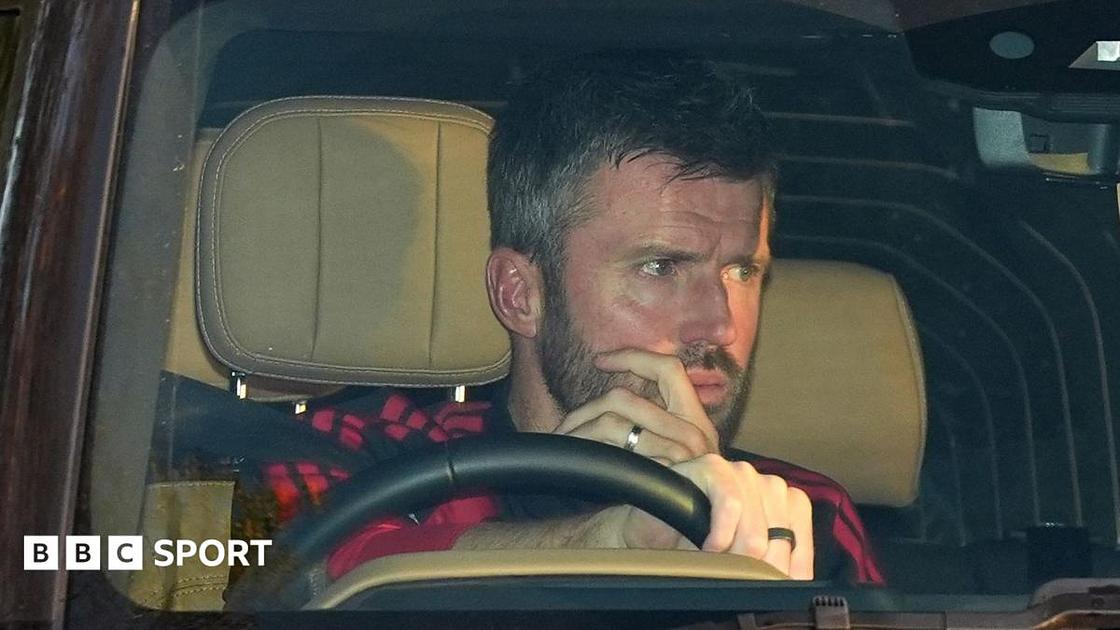 Carrick retained as Manchester United interim manager for Chelsea clash