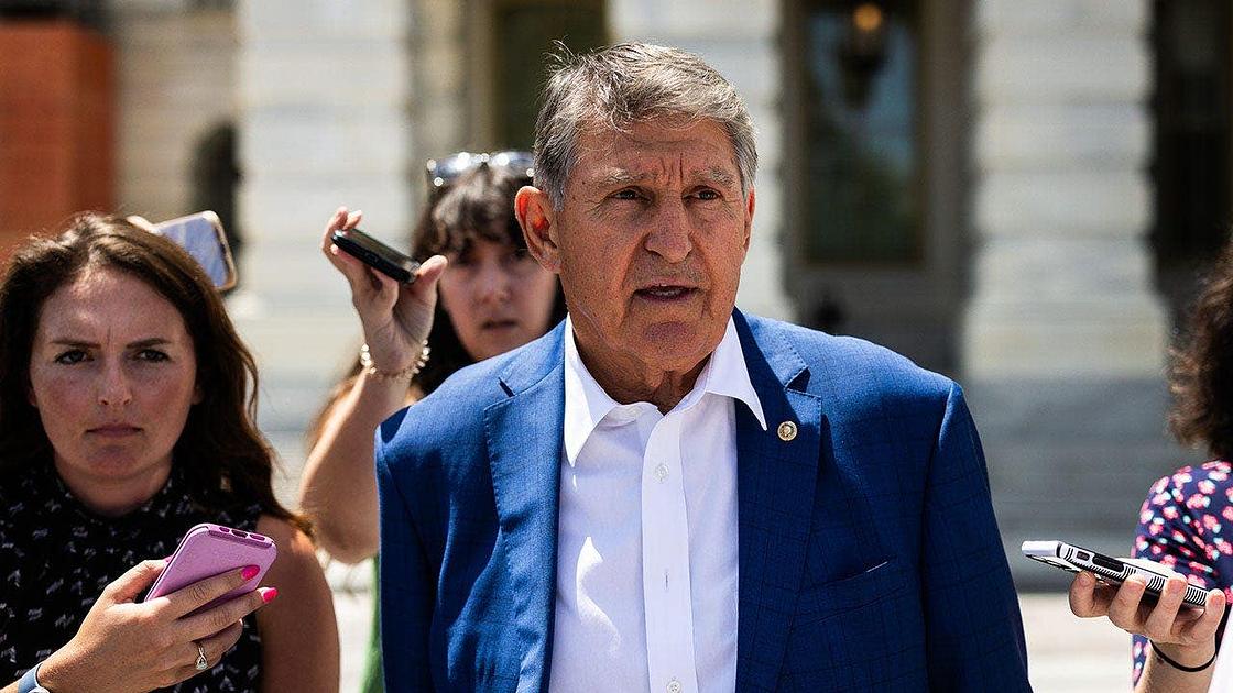 Joe Manchin backs Susan Collins in tight Maine Senate race