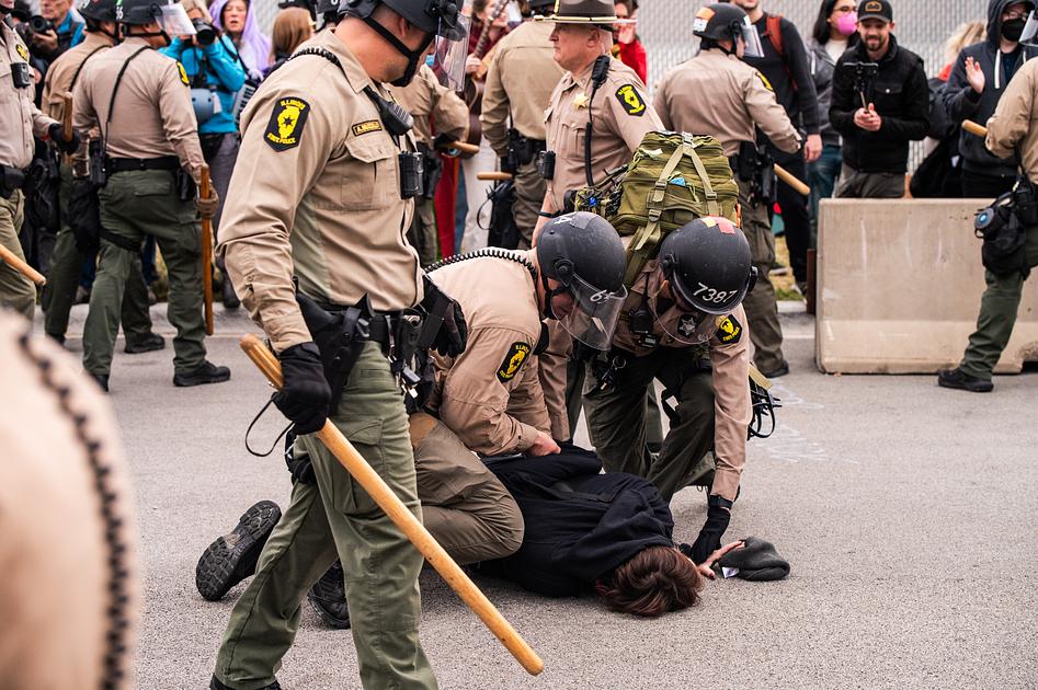 Protesters and Police Clash at Broadview ICE Facility Amid Escalating Tensions