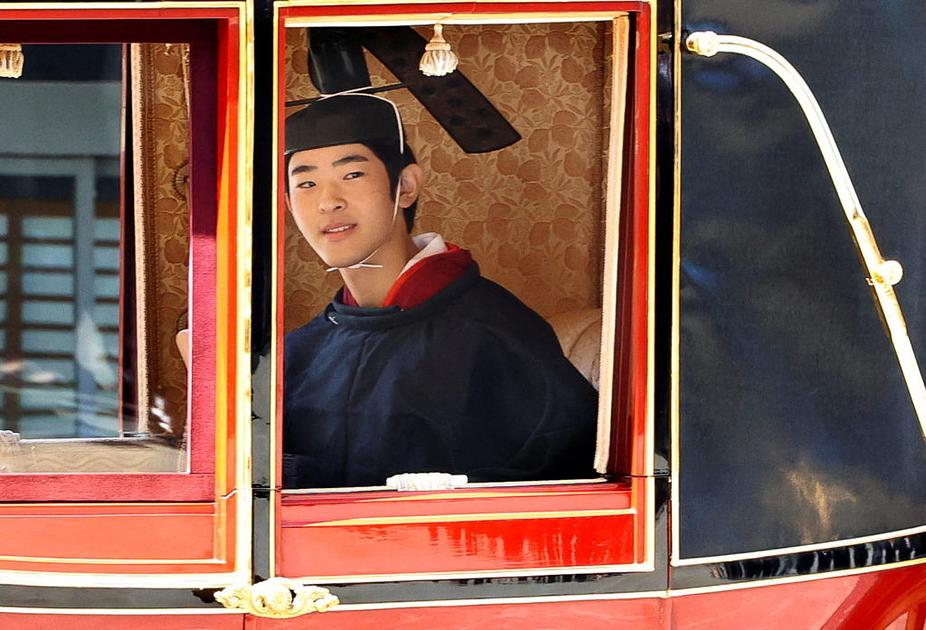 Japan's Parliament Enacts Male-Only Imperial Succession Law