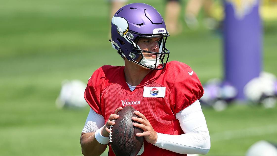 Vikings Kick Off Training Camp with Quarterback Competition Highlights