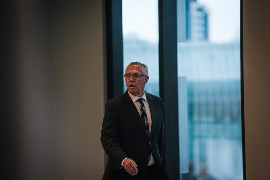 Lorne Doerkson becomes BC premier, pledges finance audit and pipeline push