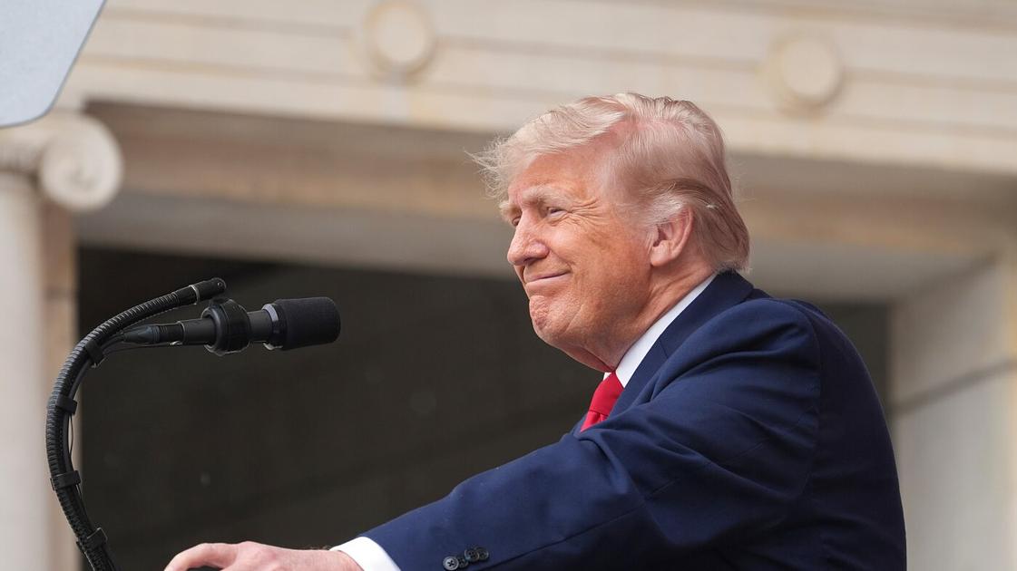 Trump's National Mall Fair Faces Artist Withdrawals and Rally Proposal