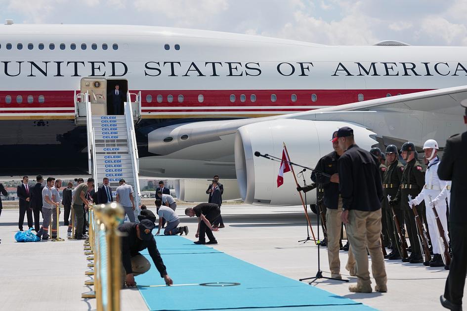 Trump accelerates retrofit of Qatar-donated Air Force One amid security concerns