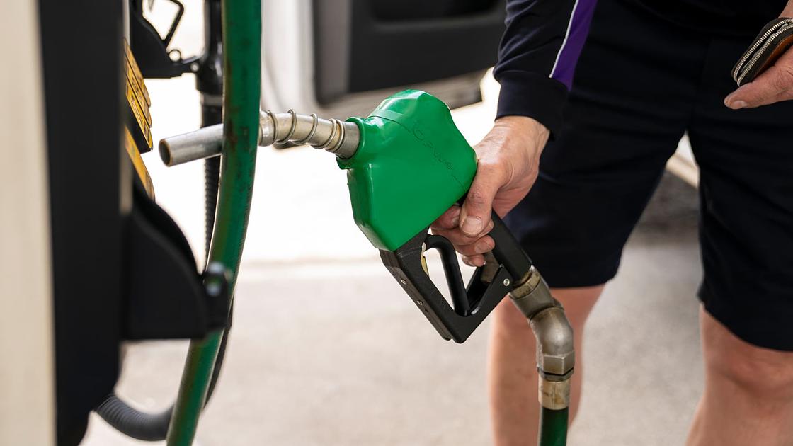 U.S. diesel tops $6 per gallon amid Ukraine and Iran conflicts