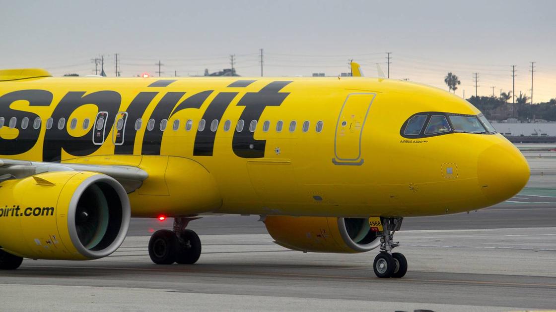 Spirit Airlines Reduces Las Vegas Flights Amid Second Bankruptcy Filing