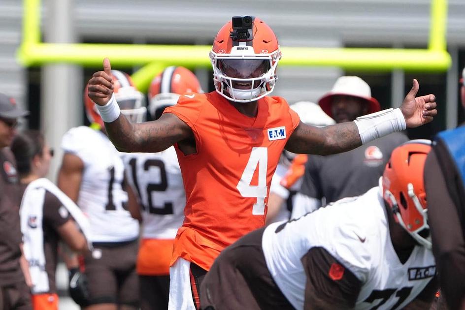 Browns name Watson starter for preseason opener, Sanders to follow