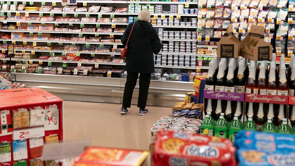 November Inflation Slows to 2.7% Amid Data Collection Challenges