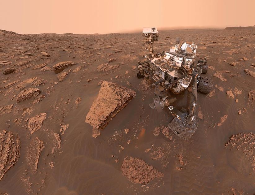 Curiosity Rover Detects Largest Organic Molecules on Mars