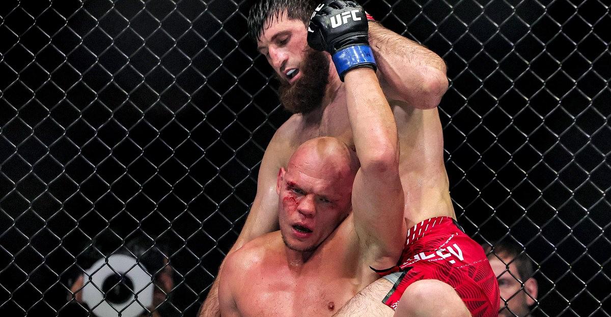 Ankalaev wins comeback, Weidman defends him, eyes Costa bout