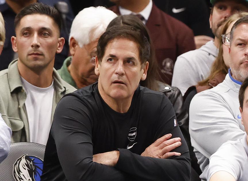 Mark Cuban sues Mavericks owners over Valley View arena info